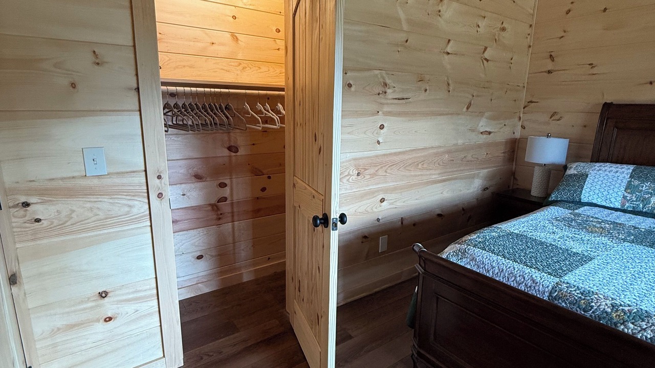 Photo of Bedroom in Butler