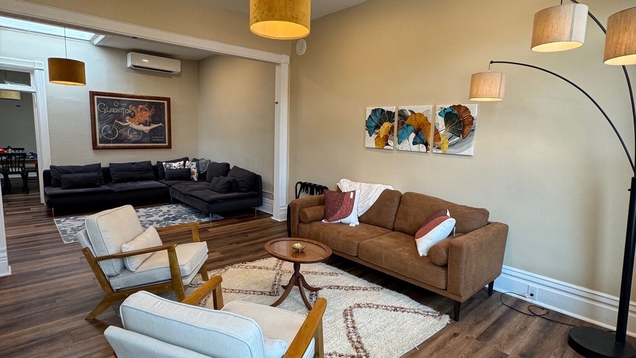 Photo of Livingroom in Decorah