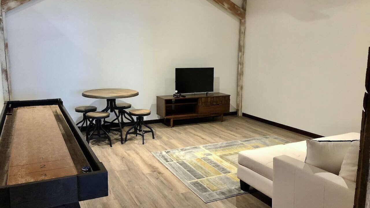 Photo of Livingroom in Dubuque