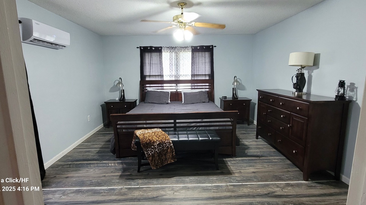 Photo of Bedroom in Adairsville