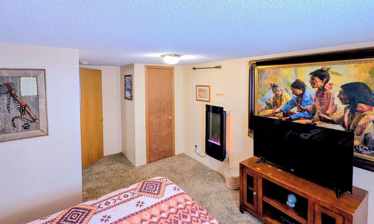 Photo of Bedroom in Des Moines