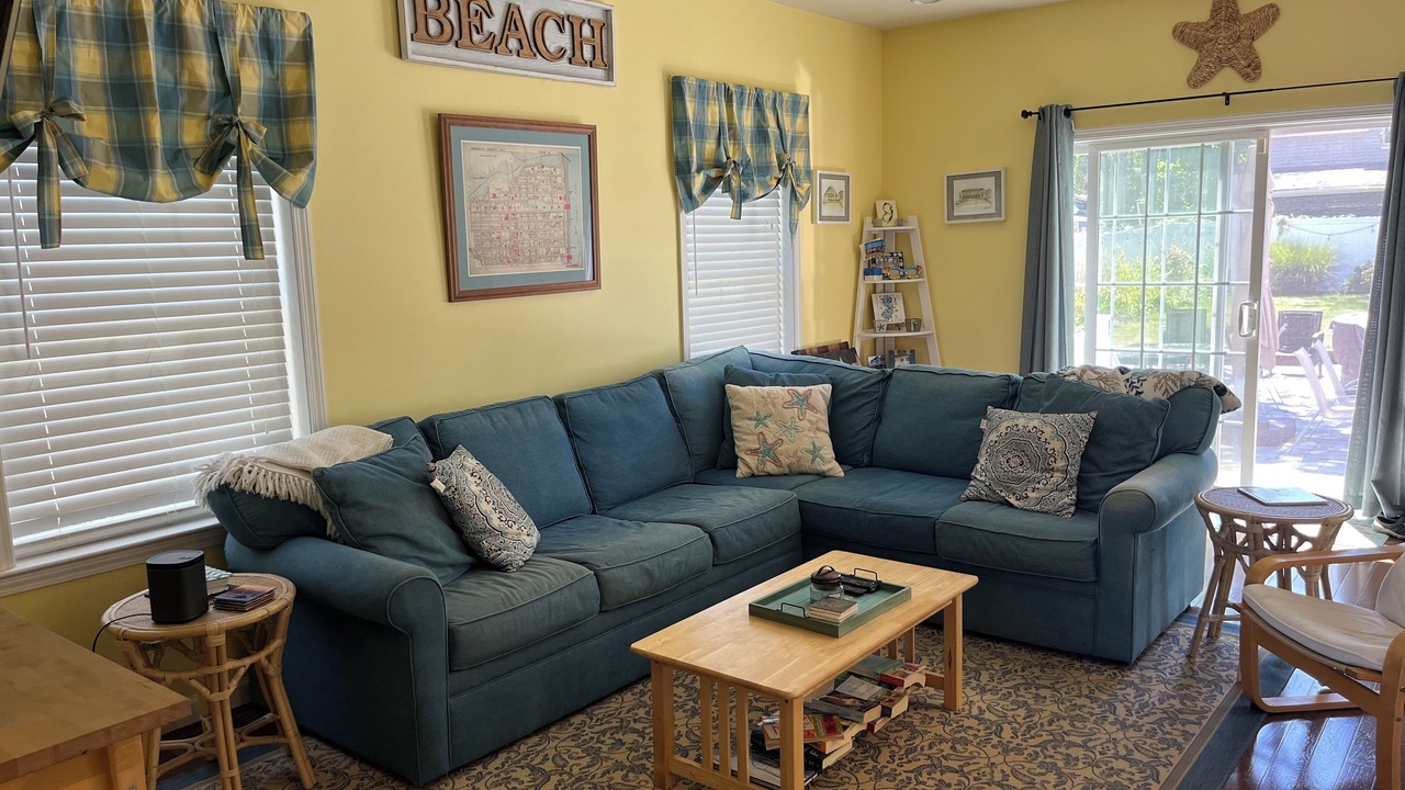 Photo of Livingroom in Asbury Park