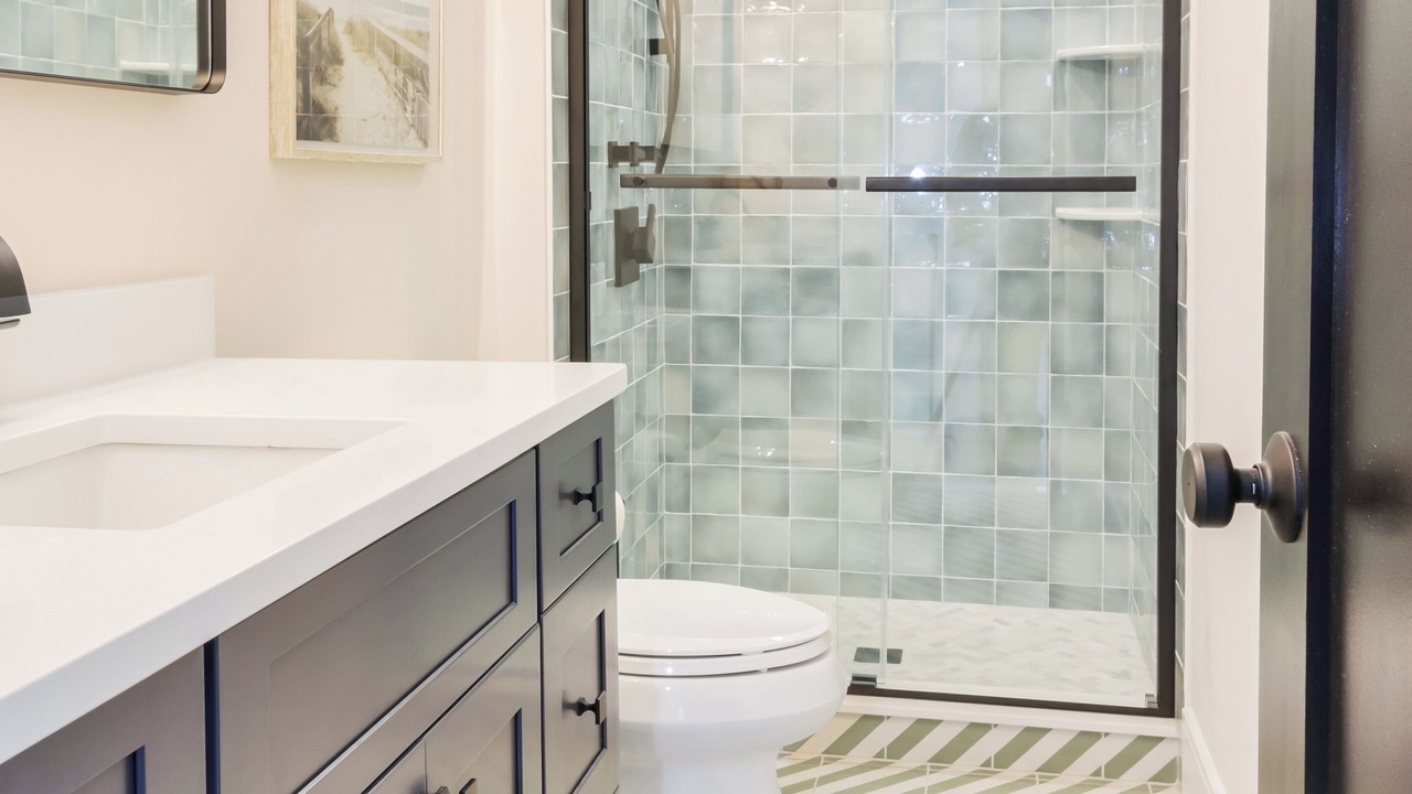 Photo of Bathroom in Avalon