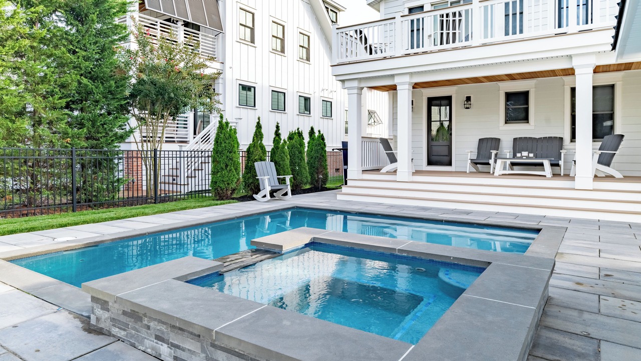 Photo of Outdoor in Avalon