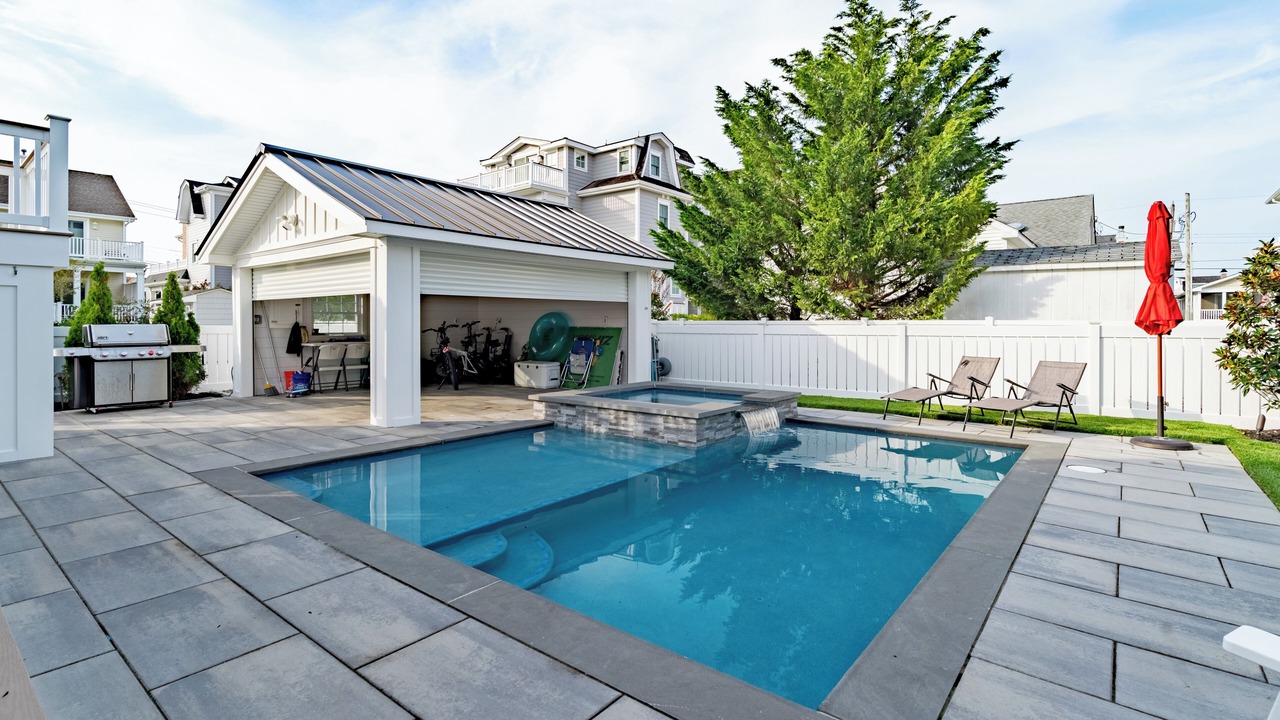 Photo of Outdoor in Avalon