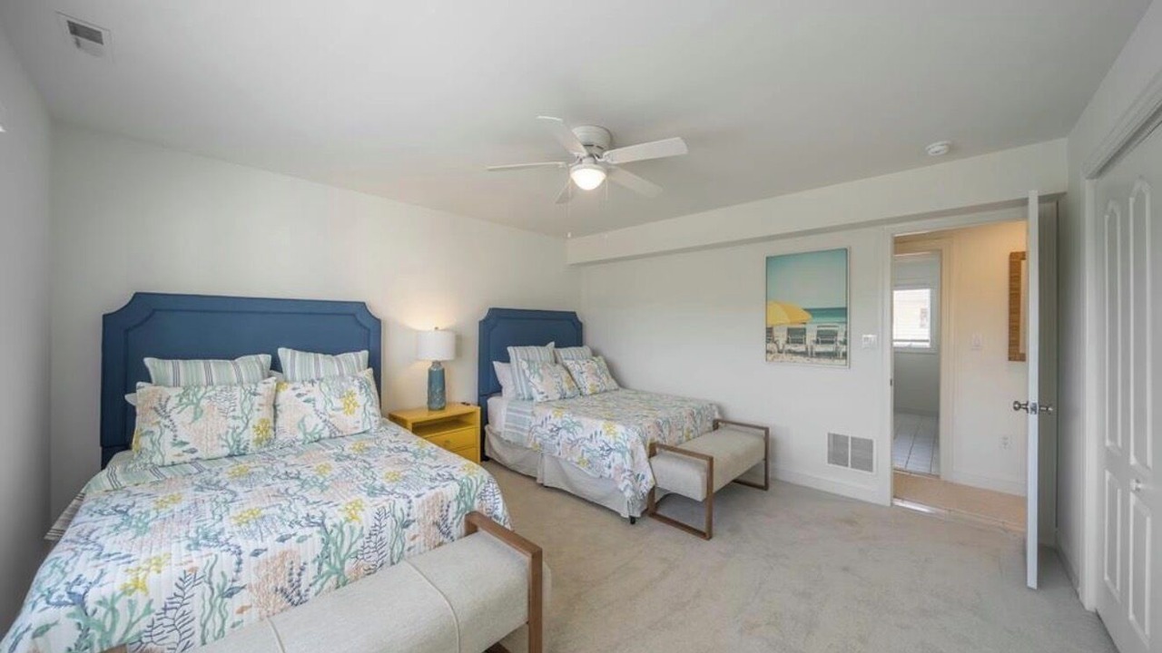Photo of Bedroom in Avalon
