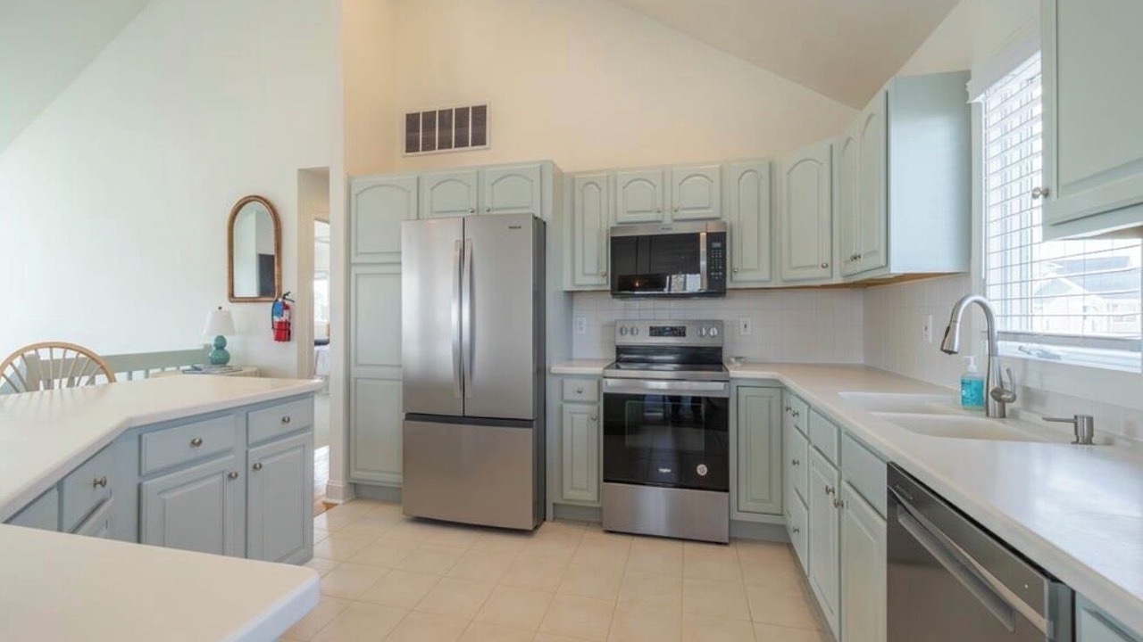 Photo of Kitchen in Avalon
