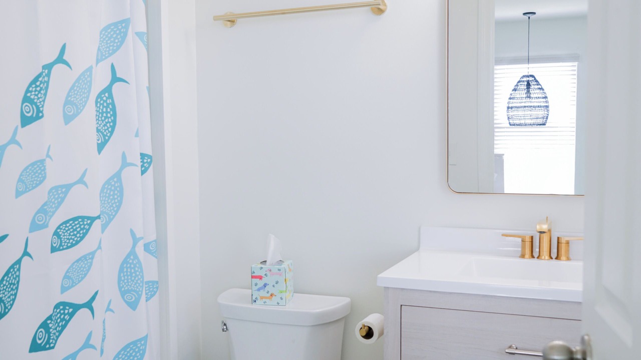 Photo of Bathroom in Mud City