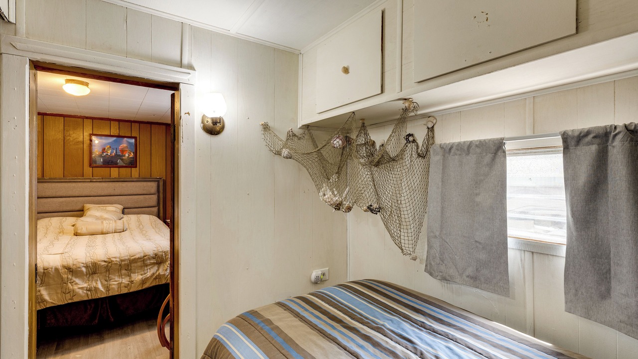 Photo of Bedroom in Langston