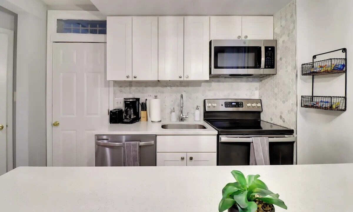 Photo of Kitchen in Truxton Circle