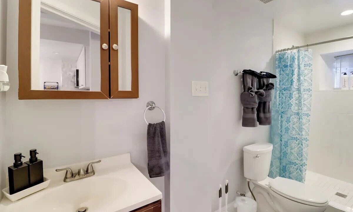 Photo of Bathroom in Truxton Circle