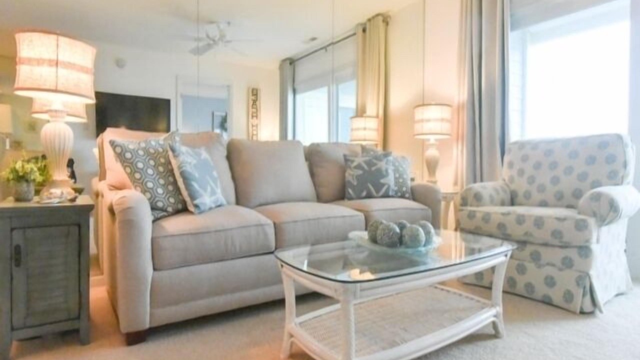 Photo of Livingroom in Heron Harbour Isle