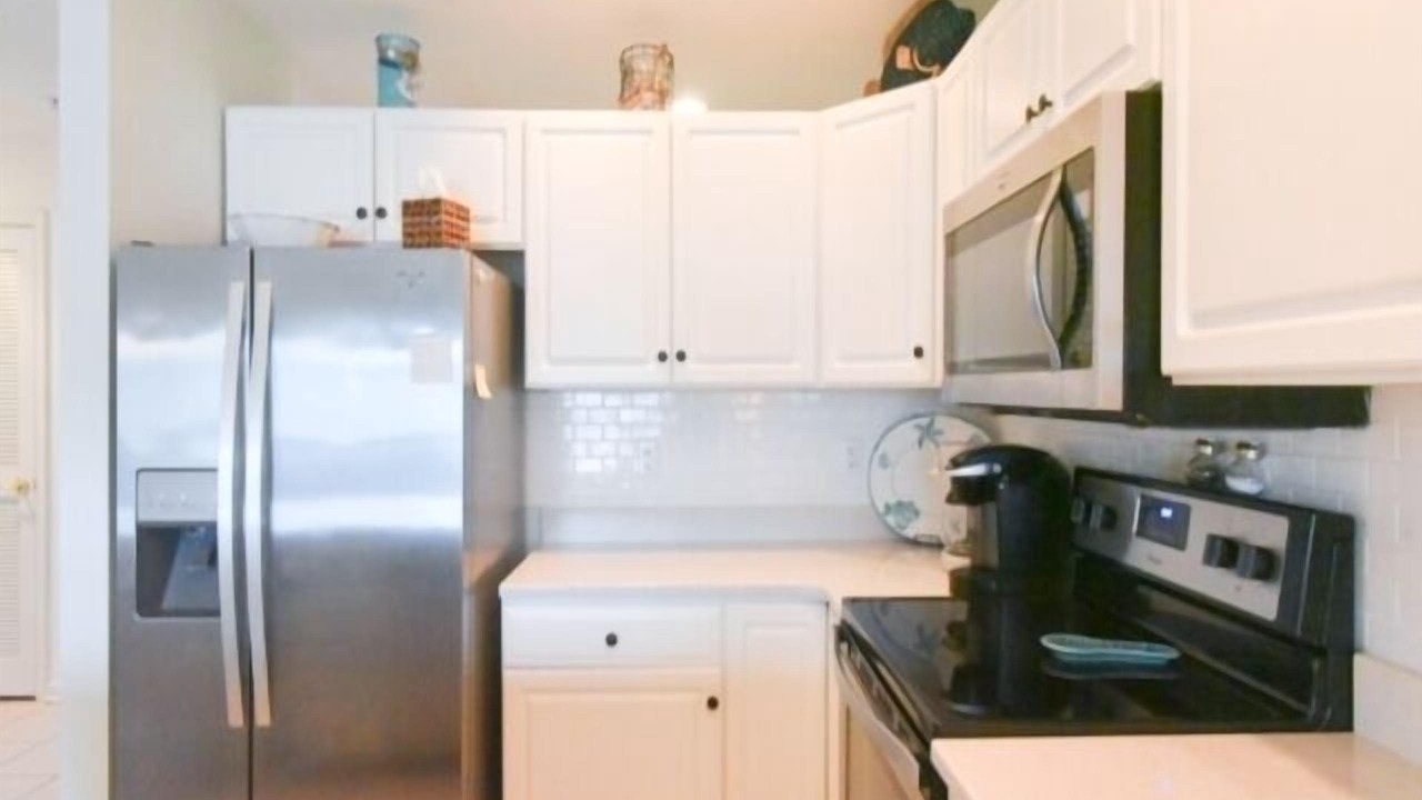 Photo of Kitchen in Heron Harbour Isle