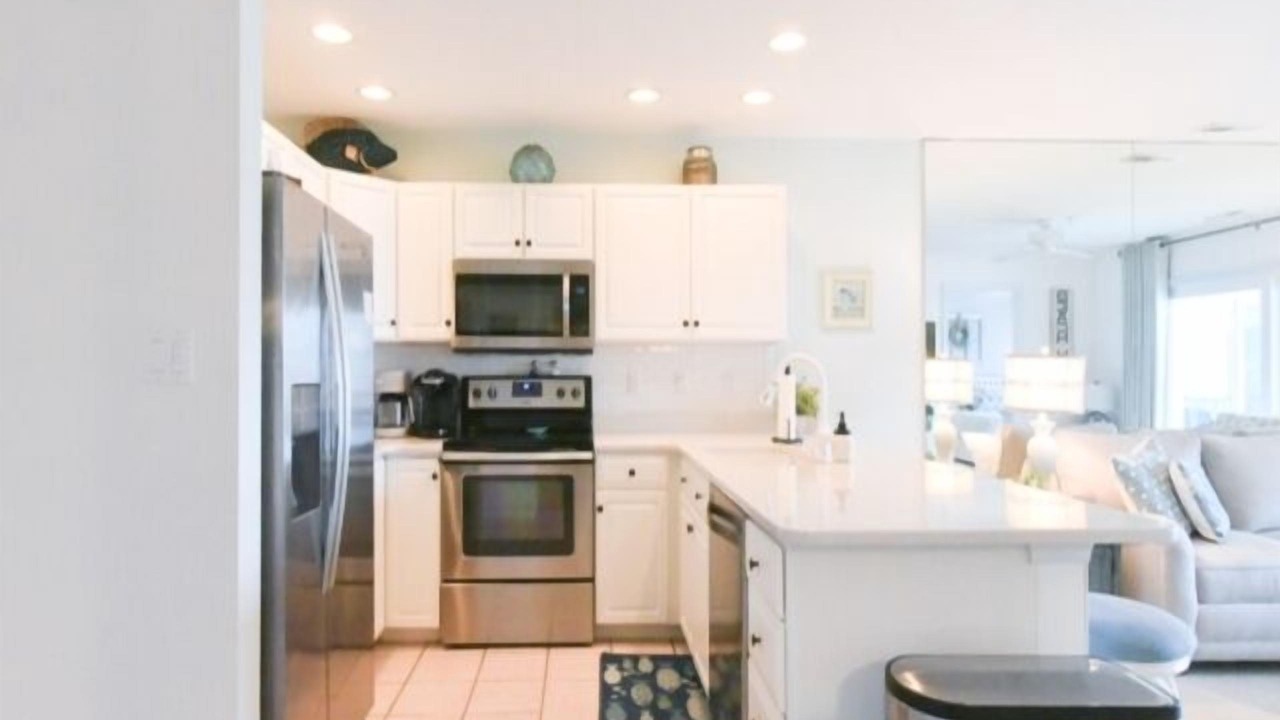 Photo of Kitchen in Heron Harbour Isle