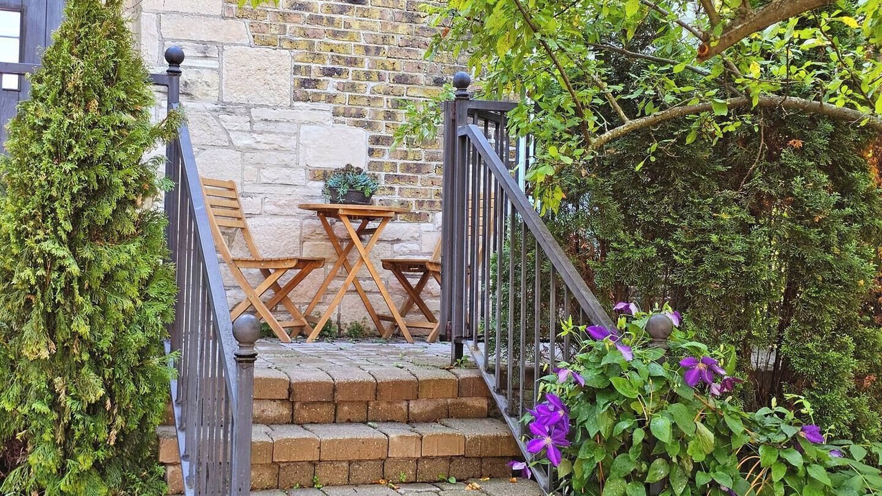 Photo of Patio Balcony in Highwood