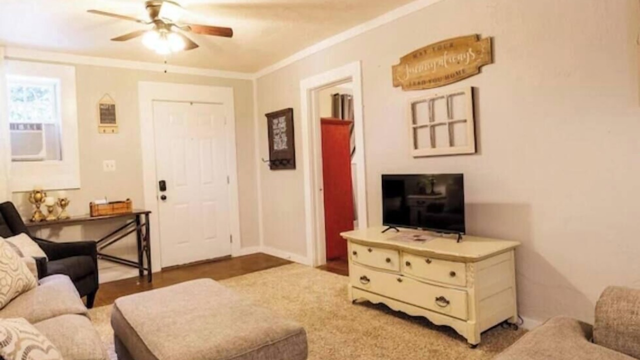 Photo of Livingroom in Fort Payne