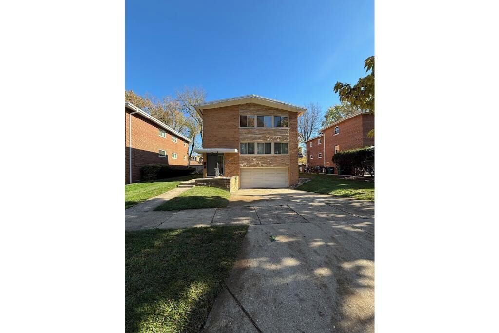 Photo of Outdoor in Oak Park