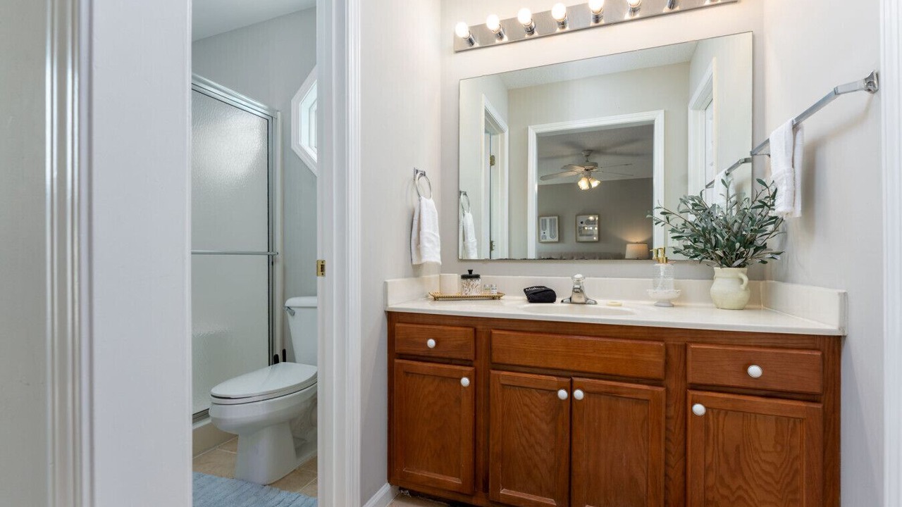 Photo of Bathroom in Murraysville