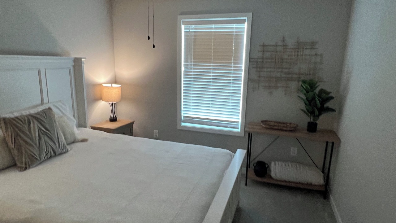 Photo of Bedroom in Booneville