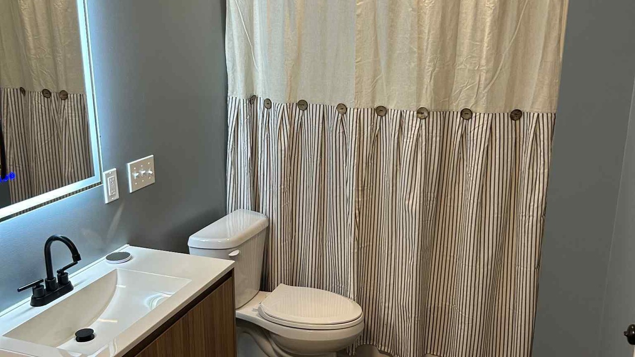 Photo of Bathroom in Renick