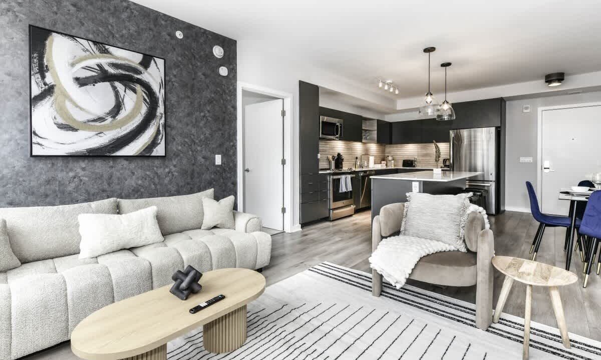 Photo of Bedroom in Crystal City