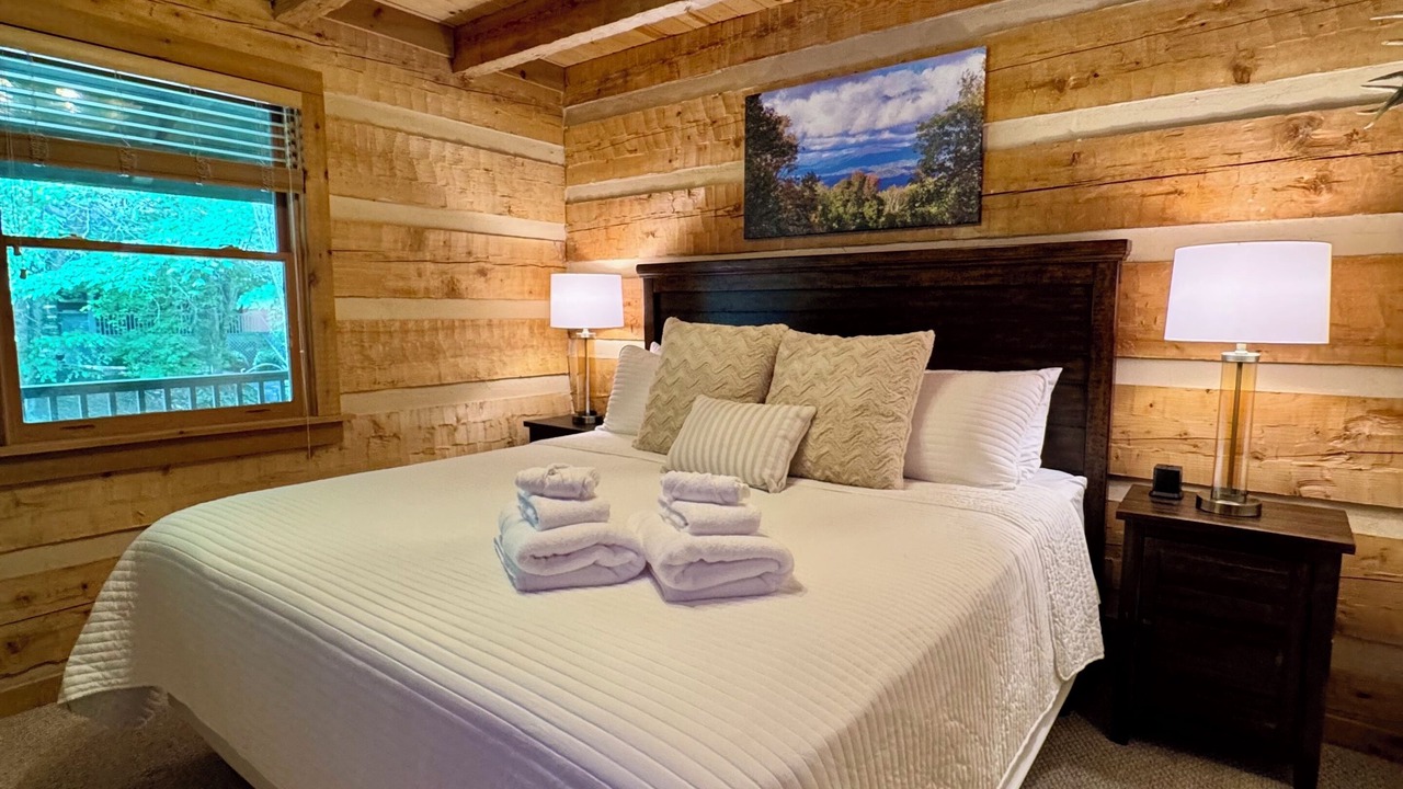 Photo of Bedroom in Seven Devils