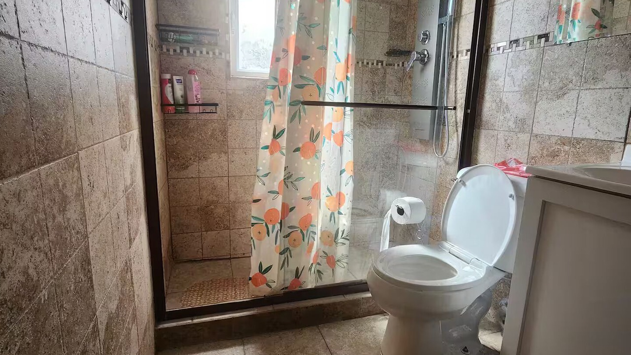 Photo of Bathroom in Des Moines