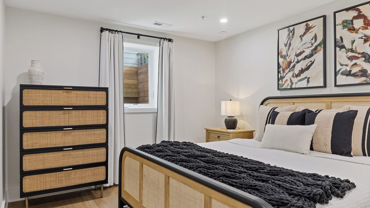Photo of Bedroom in Homewood