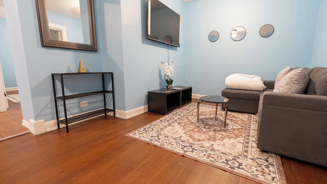 Photo of Livingroom in Skokie