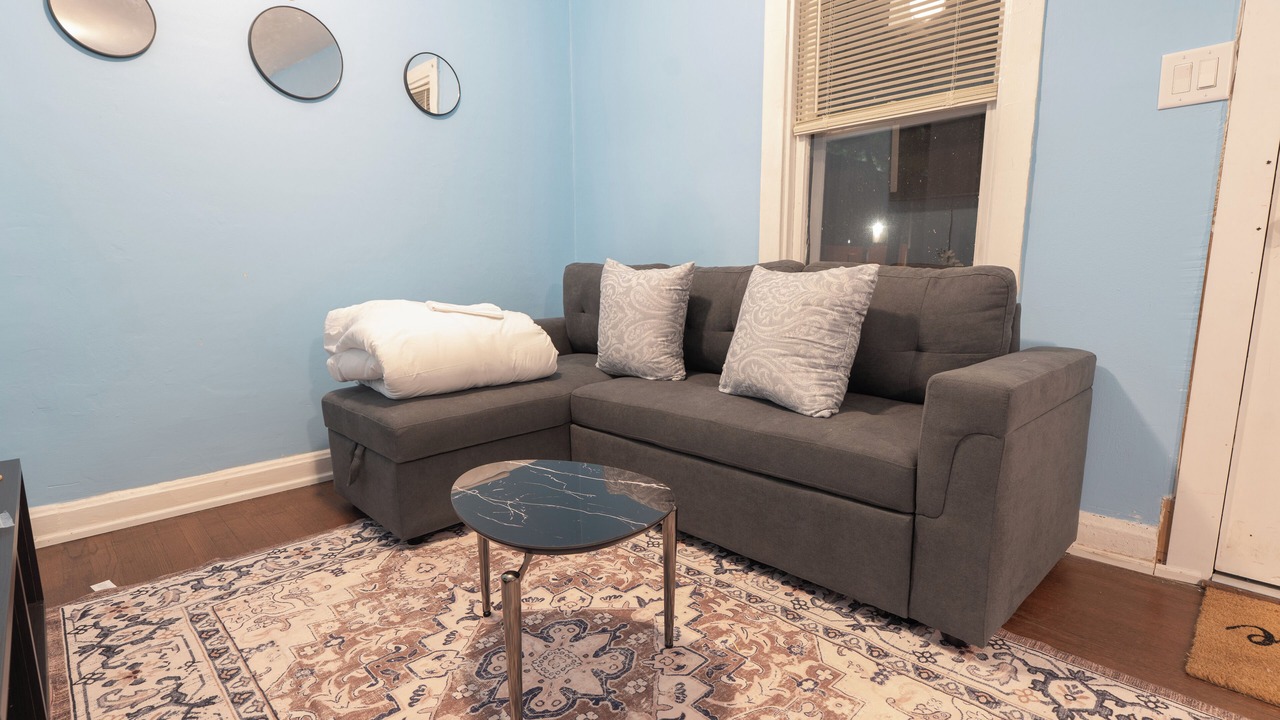 Photo of Livingroom in Skokie