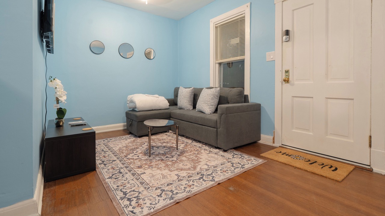 Photo of Livingroom in Skokie