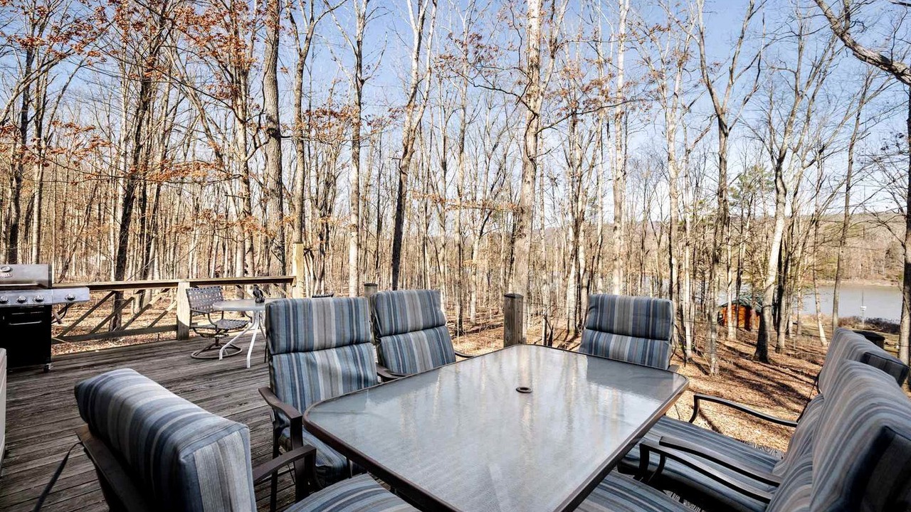 Photo of Outdoor in Points