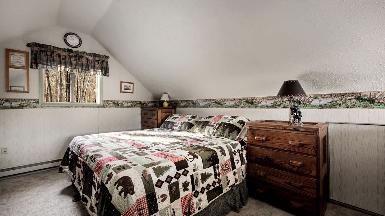 Photo of Bedroom in Points