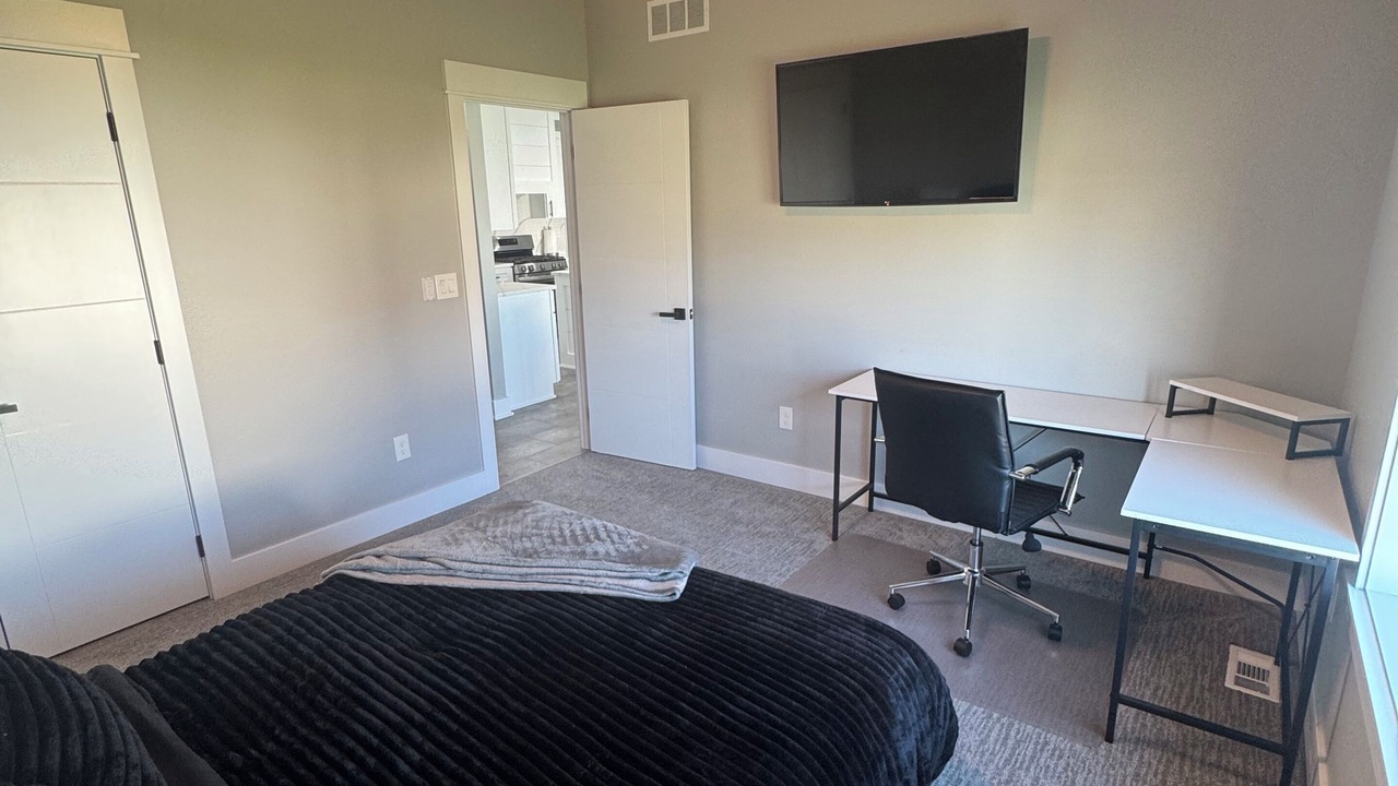Photo of Bedroom in Grimes