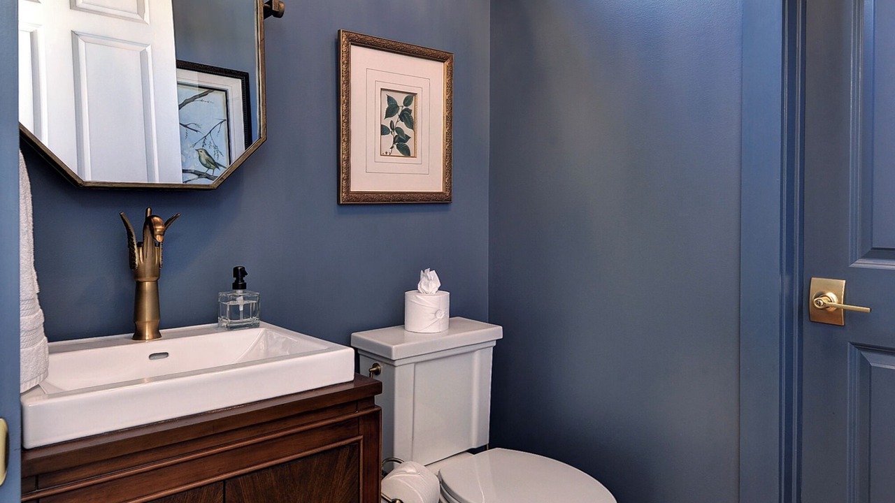 Photo of Bedroom in Stonehouse