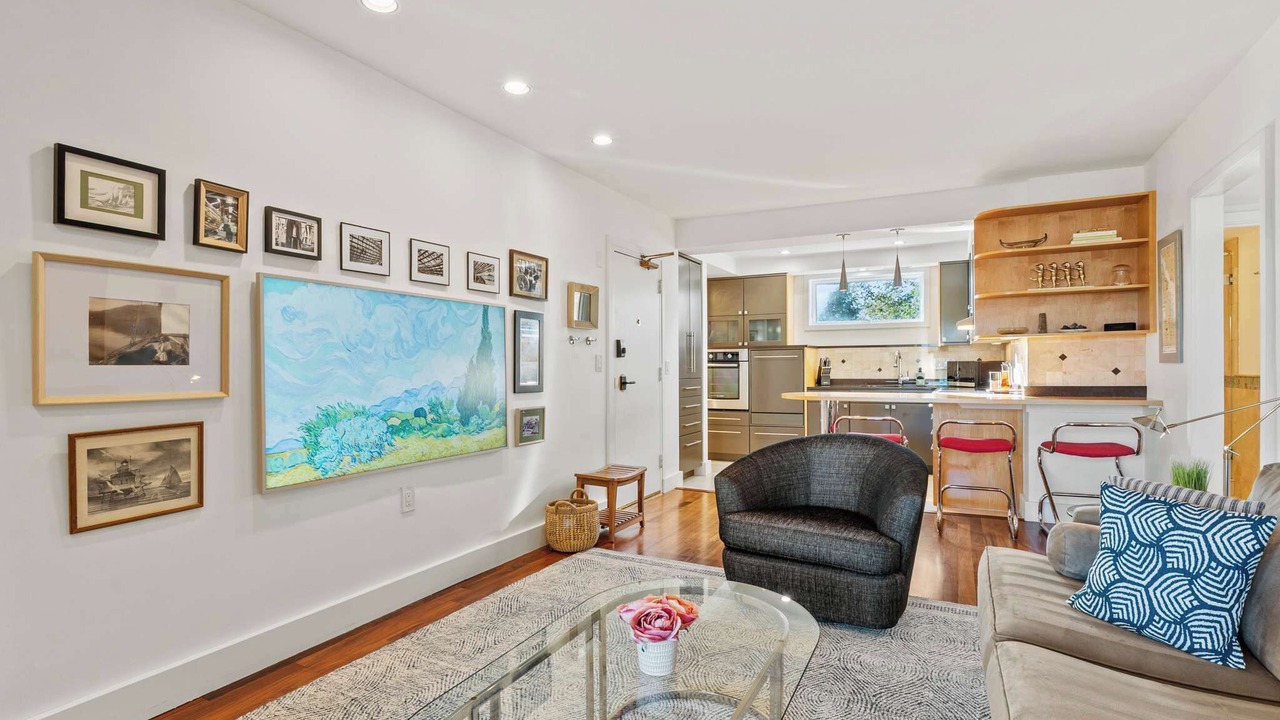 Photo of Livingroom in Eastport