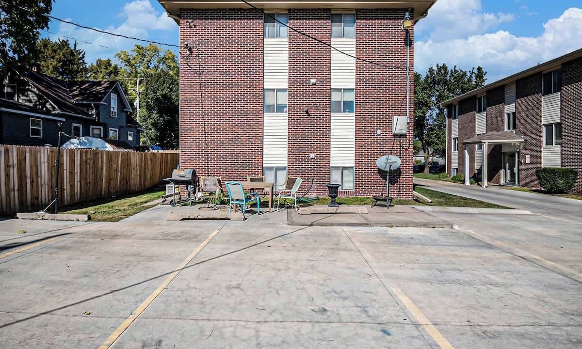 Photo of Outdoor in Aksarben - Elmwood Park