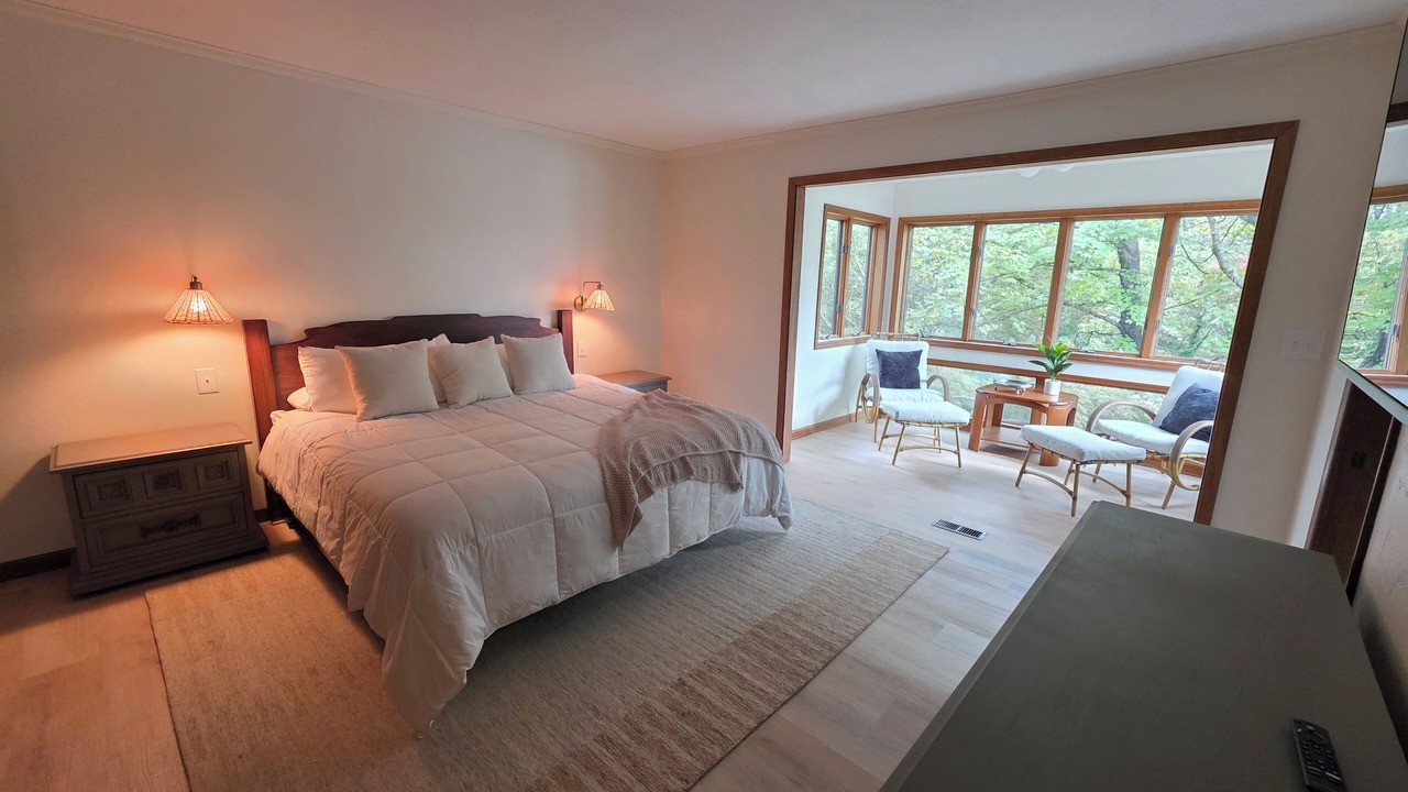 Photo of Bedroom in Alcoa