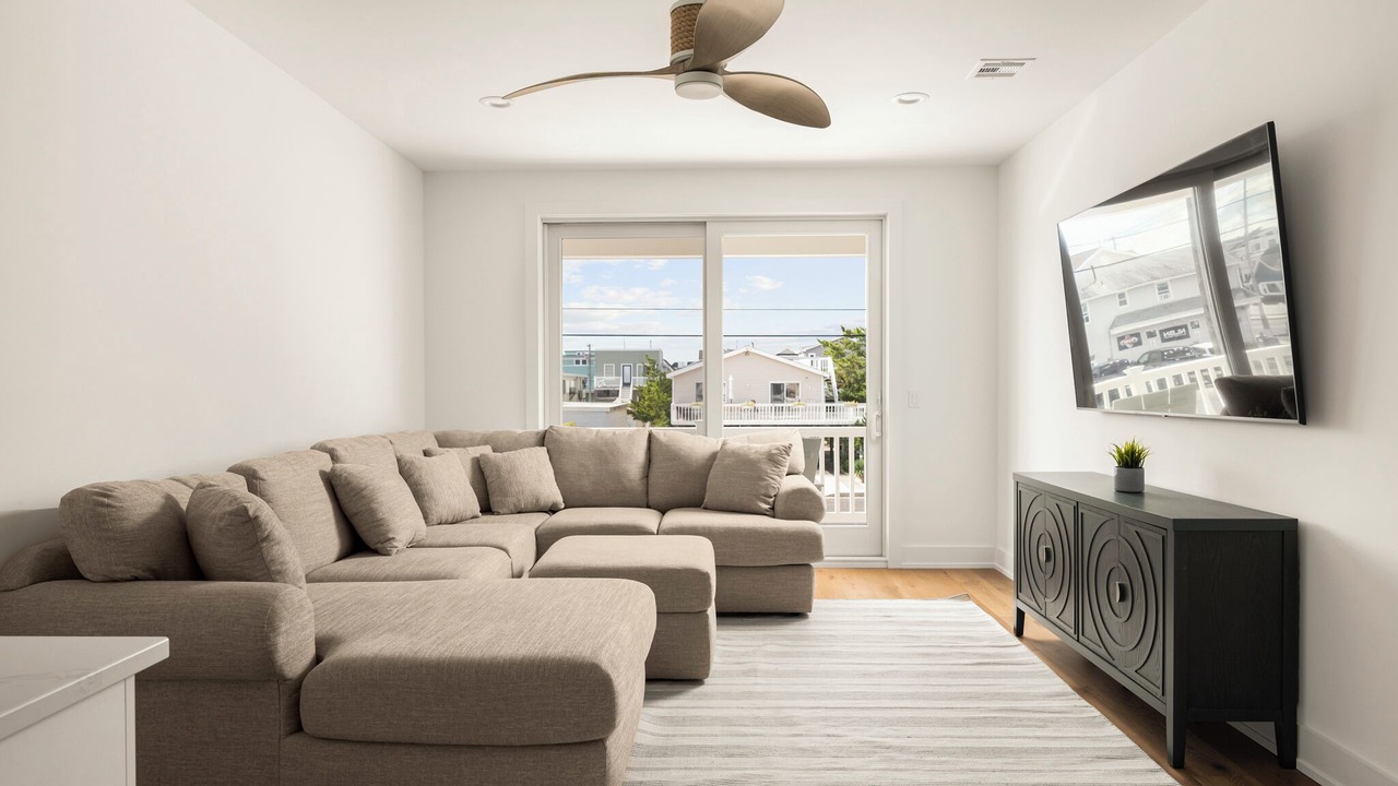 Photo of Livingroom in Surf City