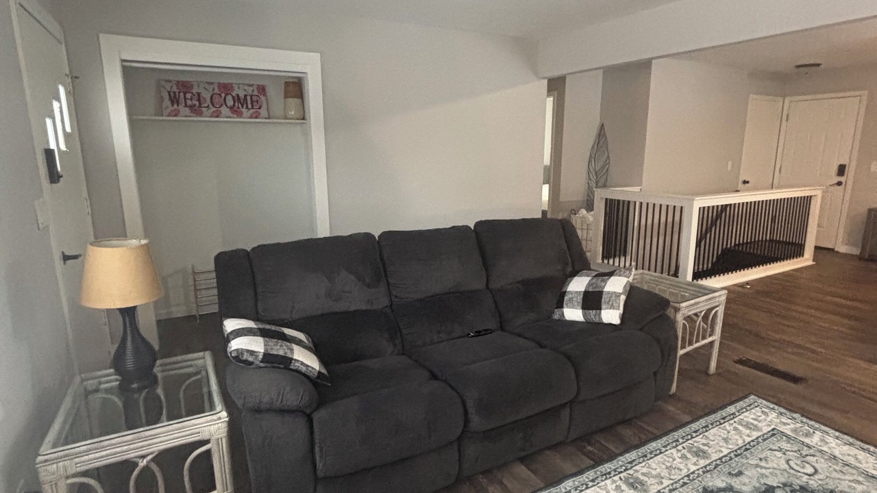 Photo of Livingroom in Janesville