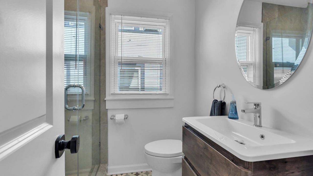 Photo of Bathroom in Asbury Park