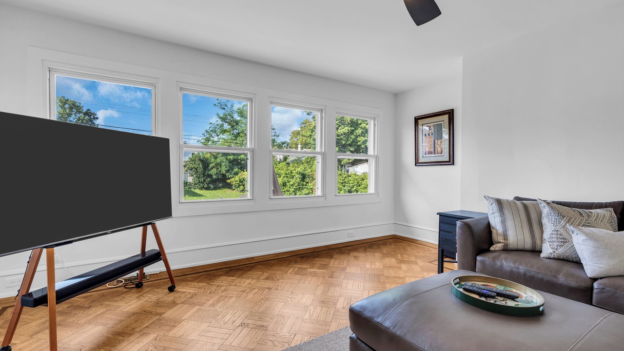 Photo of Livingroom in Asbury Park