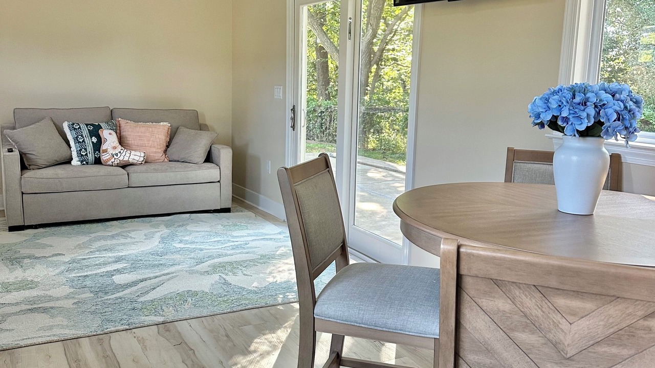 Photo of Livingroom in Lovettsville