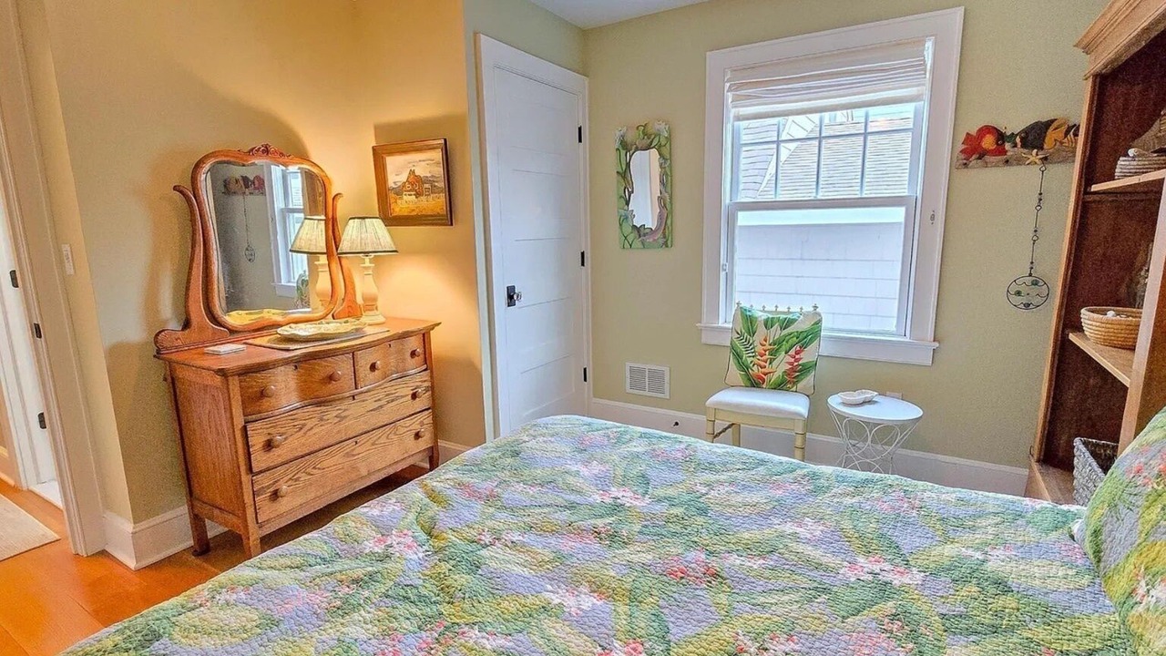 Photo of Bedroom in Ortley Beach