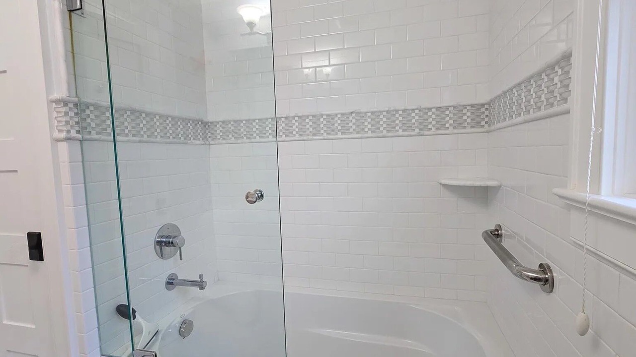 Photo of Bathroom in Ortley Beach