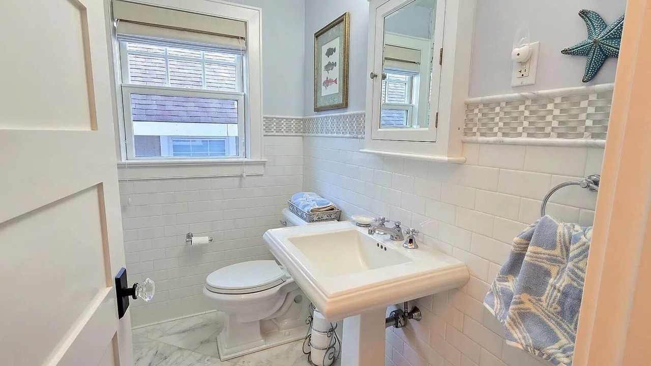 Photo of Bathroom in Ortley Beach