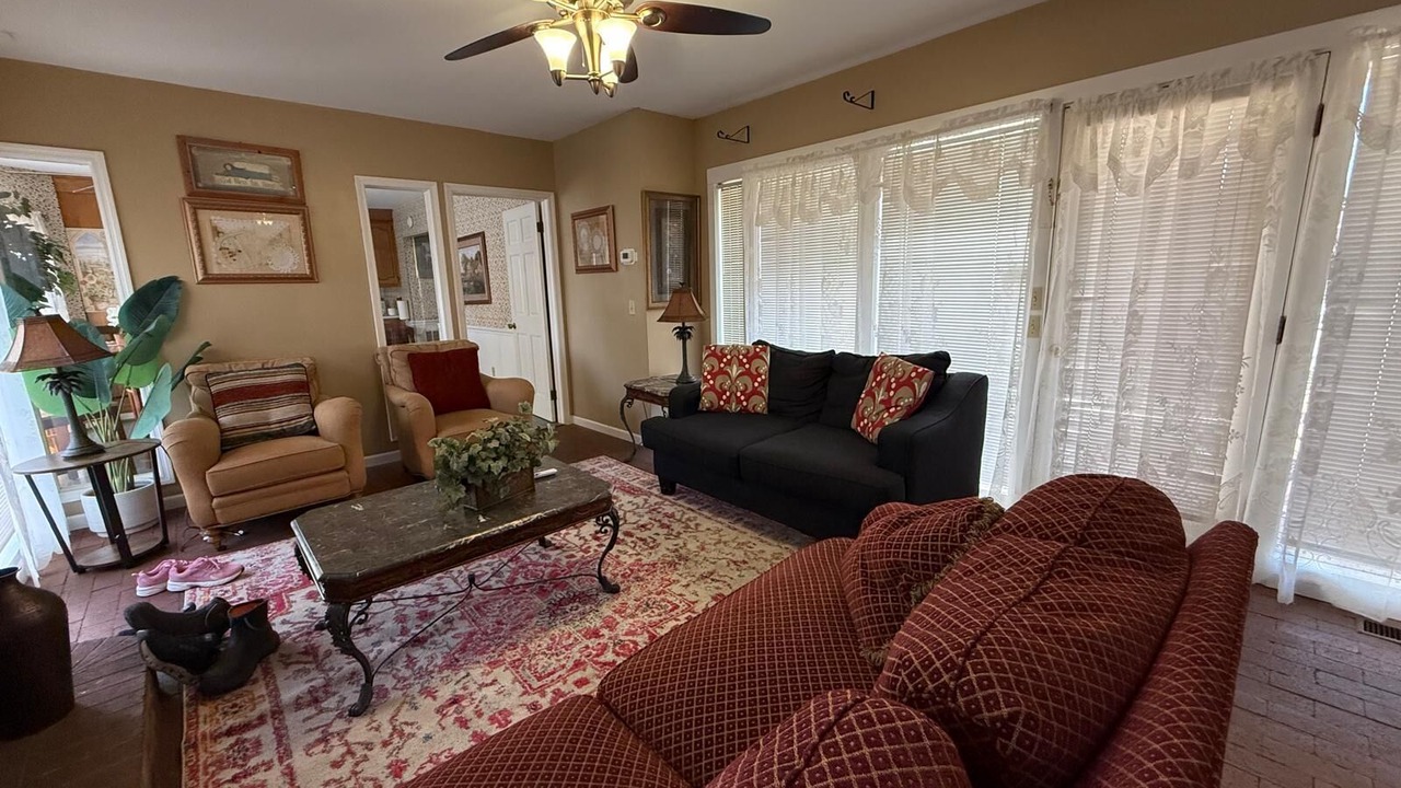 Photo of Livingroom in Loris