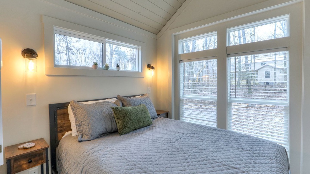 Photo of Bedroom in Tracy City