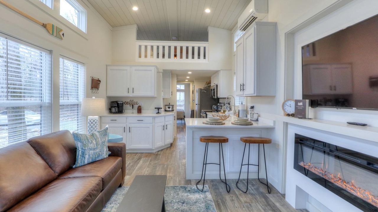Photo of Livingroom in Tracy City