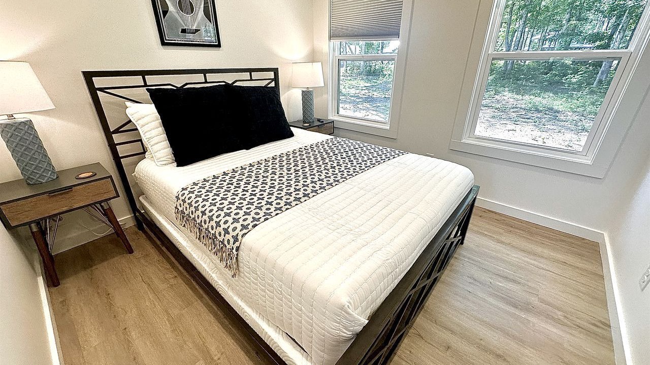 Photo of Bedroom in Tracy City